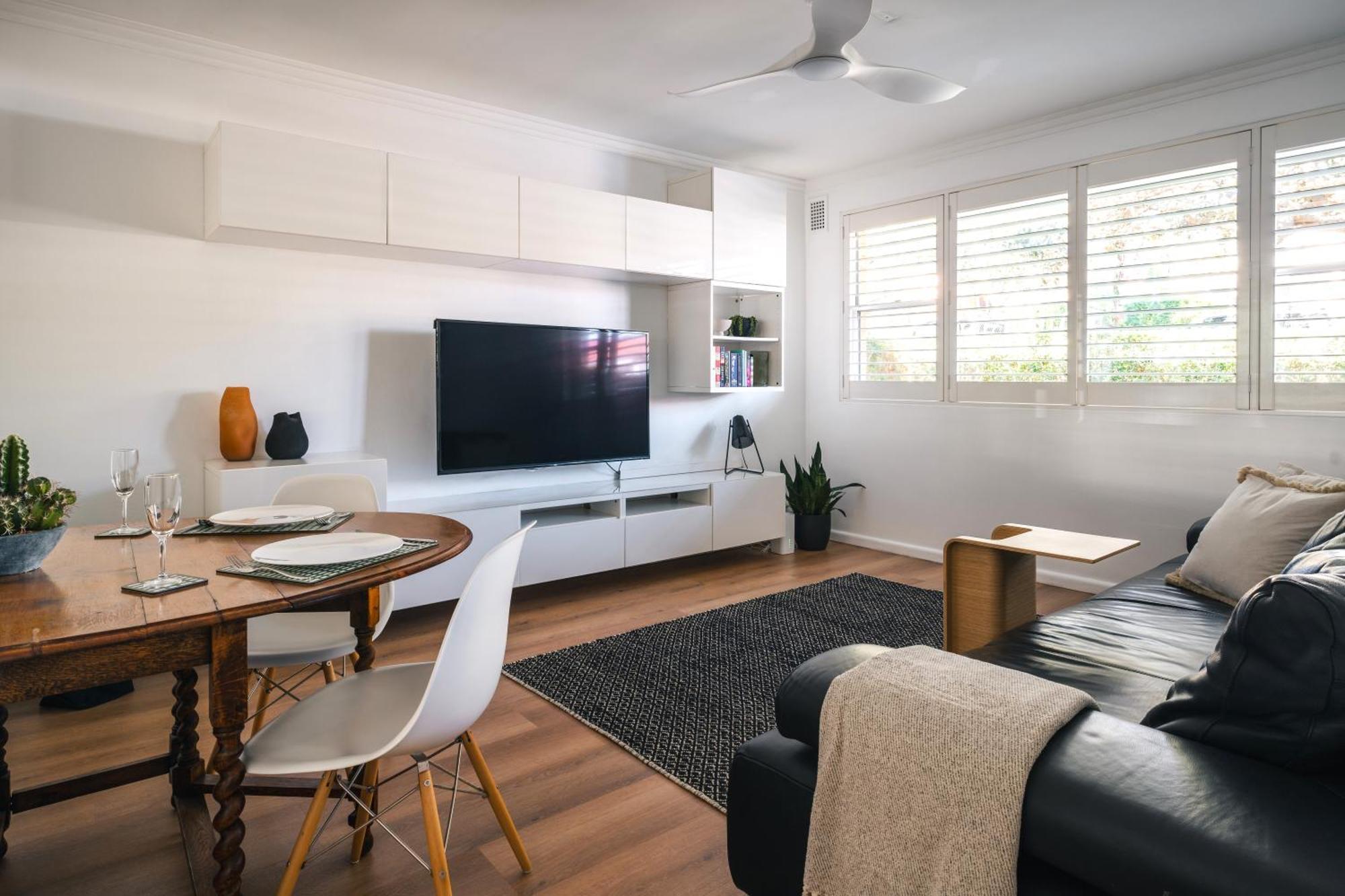 Quiet Little Manly 1 Bed - 3mins Walk Harbour & Beaches Sydney