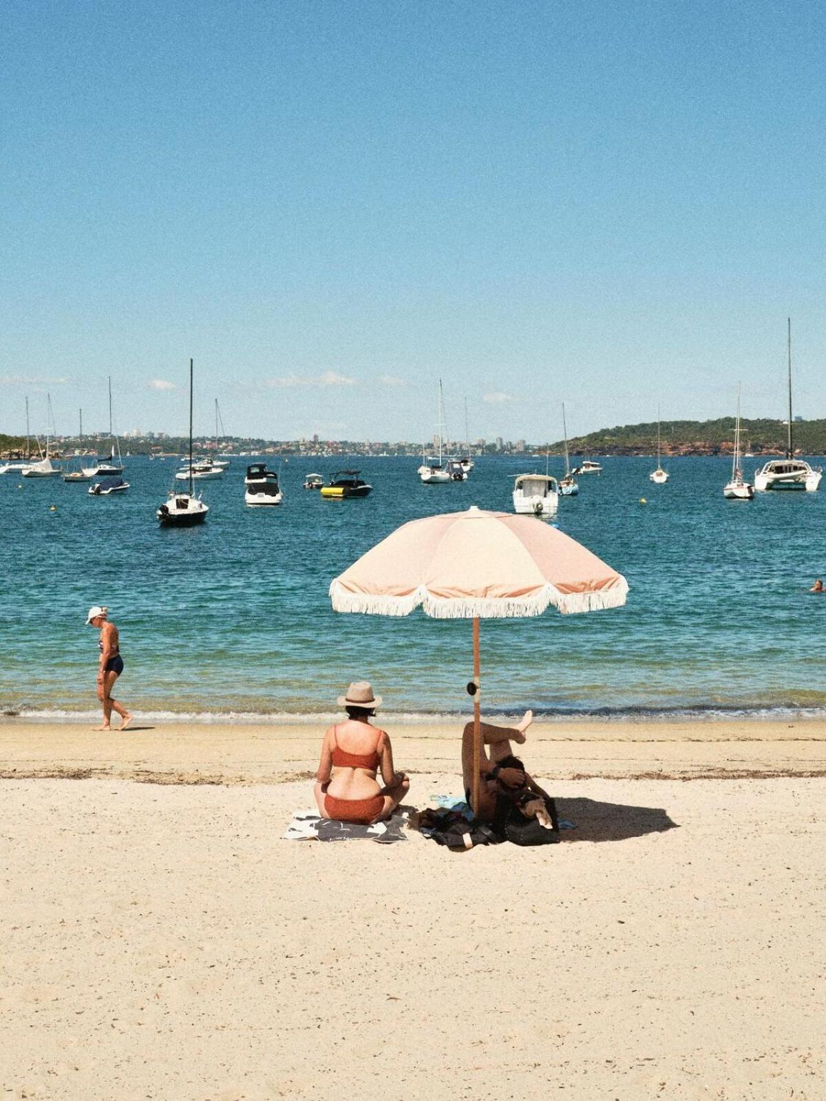 Quiet Little Manly 1 Bed - 3mins Walk Harbour & Beaches * Sydney